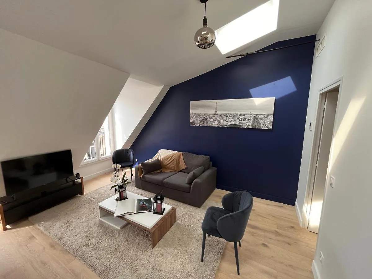 Luxury Apartment Elysees Paris