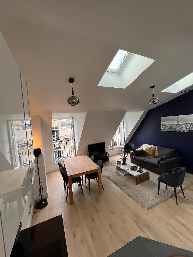 Luxury Apartment Elysees Parigi 0*,