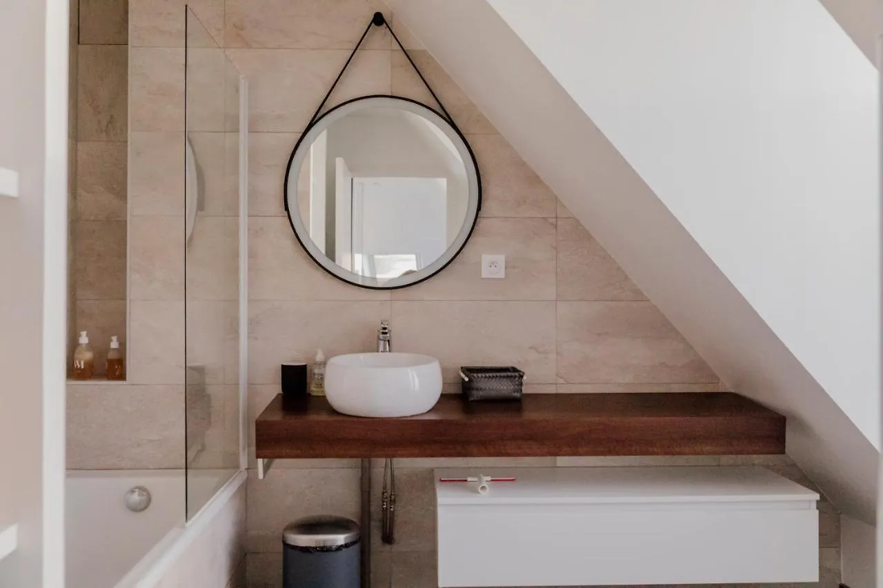 Luxury Apartment Elysees Parigi