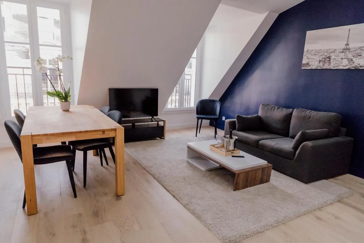 Luxury Apartment Elysees Paris
